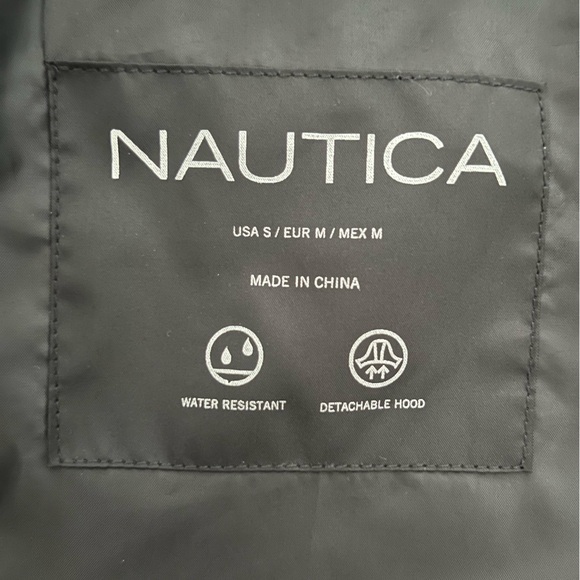 Nautica Black Puffer Jacket with Quilted Design - Picture 5 of 5